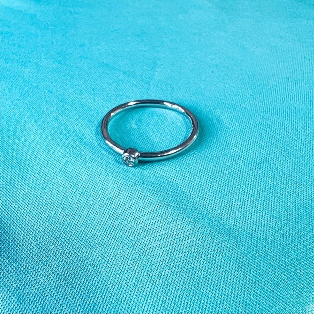 Kendra Scott 14k White Gold with Diamond ring